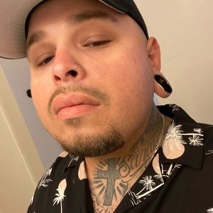 Meet your Posher, Ernest